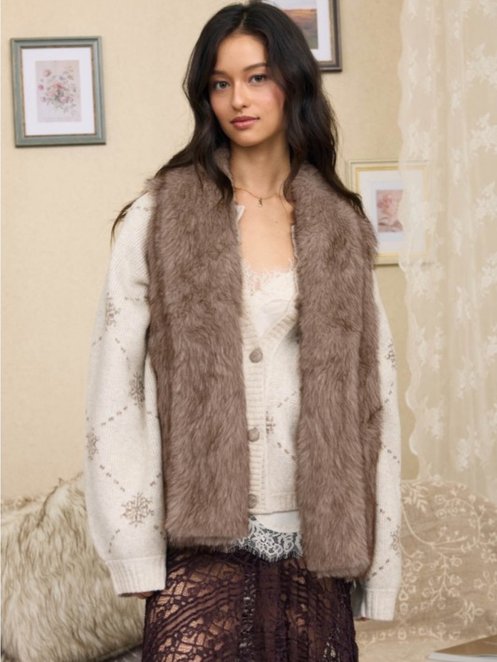 🆕🤍OLIVIA FUR VEST